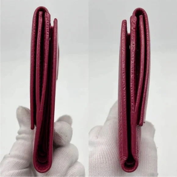 Yves Saint Laurent Red Leather Wallet - Picture 4 of 13